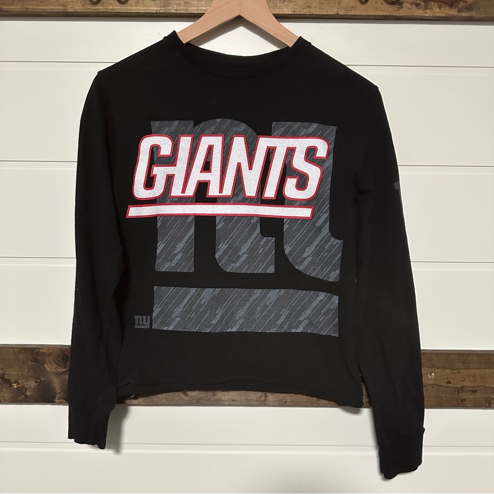New York Giants Cropped Sweatshirt Black NFL Graphic | Small / Majestic